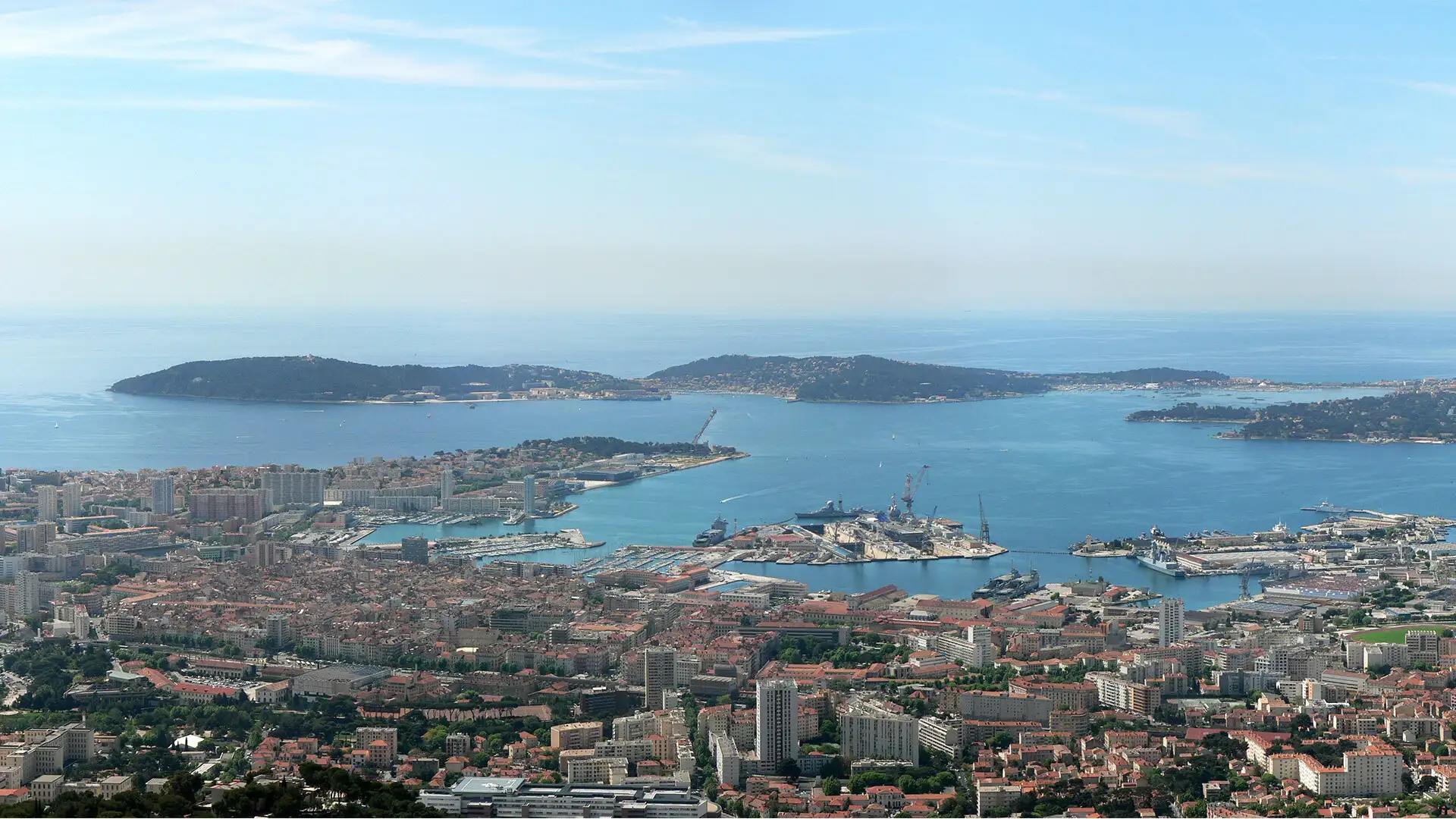 Avocat droit des affaires et du travail Toulon